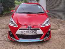 Toyota Aqua G Grade 2015 Car
