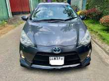 Toyota Aqua G Grade 2012 Car