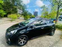 Toyota AQUA G Limited 2013 Car