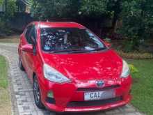 Toyota Aqua G Grade 2013 Car