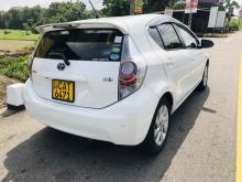 https://riyasewana.com/uploads/toyota-aqua-g-921421824781.jpg