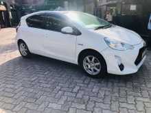 Toyota Aqua G 2015 Car