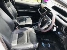 https://riyasewana.com/uploads/toyota-aqua-g-922325424671.jpg