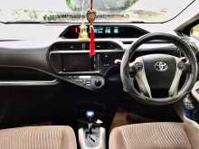https://riyasewana.com/uploads/toyota-aqua-grade-2014-149431112224.jpg