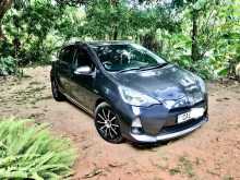 Toyota Aqua Grade 2014 Car