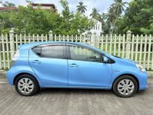 https://riyasewana.com/uploads/toyota-aqua-grade-2318324524302.jpg