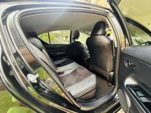 https://riyasewana.com/uploads/toyota-aqua-gs-188053924413.jpg