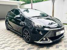 Toyota Aqua GS 2014 Car