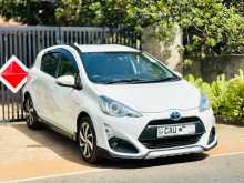 https://riyasewana.com/uploads/toyota-aqua-led-12114802632.jpg