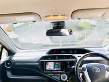https://riyasewana.com/uploads/toyota-aqua-led-12114802845.jpg