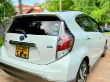 https://riyasewana.com/uploads/toyota-aqua-led-2104734213.jpg