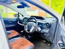 https://riyasewana.com/uploads/toyota-aqua-led-2104734644.jpg