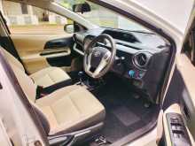 https://riyasewana.com/uploads/toyota-aqua-limited-2014-299513612694.jpg