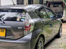 https://riyasewana.com/uploads/toyota-aqua-limited-2200253965.jpg