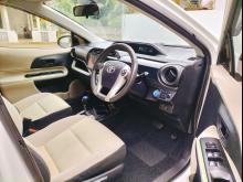 https://riyasewana.com/uploads/toyota-aqua-limited-59135817775.jpg