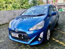 Toyota Aqua Prius C 2015 Car