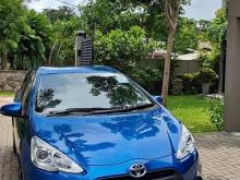 Toyota Aqua Prius 2015 Car