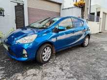 https://riyasewana.com/uploads/toyota-aqua-priusc-171205074632.jpg