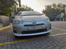 Toyota Aqua S Grade 2013 Car