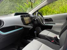 https://riyasewana.com/uploads/toyota-aqua-s-107205817916.jpg