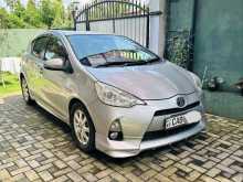 Toyota Aqua S Limited 2013 Car