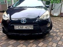 Toyota Aqua S 2013 Car