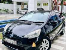 Toyota Aqua S Grade 2013 Car