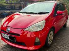 Toyota Aqua S Grade 2014 Car