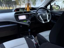 https://riyasewana.com/uploads/toyota-aqua-s-1219000817535.jpg