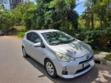 Toyota Aqua S Grade 2013 Car