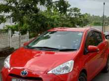 Toyota Aqua S Limited 2013 Car
