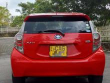 https://riyasewana.com/uploads/toyota-aqua-s-132030316633.jpg