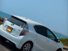 https://riyasewana.com/uploads/toyota-aqua-s-1321272217892.jpg