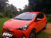 Toyota Aqua S Limited 2012 Car