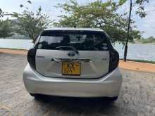 https://riyasewana.com/uploads/toyota-aqua-s-145512222162.jpg