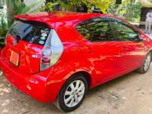Toyota Aqua S Grade 2016 Car
