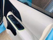 https://riyasewana.com/uploads/toyota-aqua-s-1610051017316.jpg