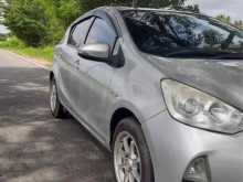 https://riyasewana.com/uploads/toyota-aqua-s-1610072622273.jpg