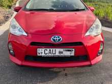Toyota Aqua S Grade 2014 Car