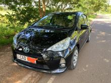 Toyota Aqua S Grade 2014 Car