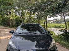 Toyota Aqua S Limited 2012 Car
