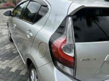 https://riyasewana.com/uploads/toyota-aqua-s-1623185524992.jpg