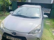 https://riyasewana.com/uploads/toyota-aqua-s-169591224243.jpg