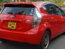 Toyota Aqua S Limited 2013 Car
