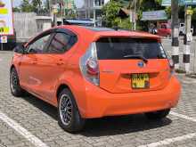 https://riyasewana.com/uploads/toyota-aqua-s-181552554923.jpg