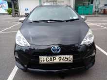 Toyota Aqua S Grad 2014 Car