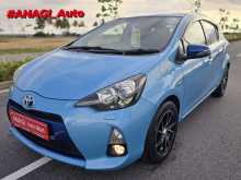 Toyota AQUA S Limited LED 2012 Car