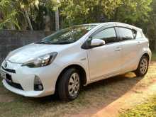 Toyota Aqua S Limited 2012 Car