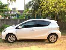 https://riyasewana.com/uploads/toyota-aqua-s-18215342425.jpg