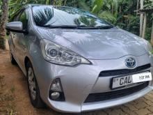 https://riyasewana.com/uploads/toyota-aqua-s-192320166236.jpg